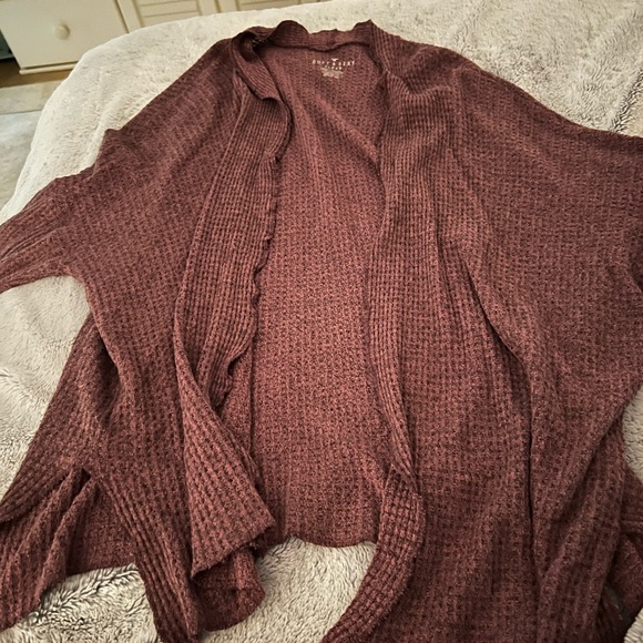 American Eagle soft and sexy cardigan - Picture 2 of 3